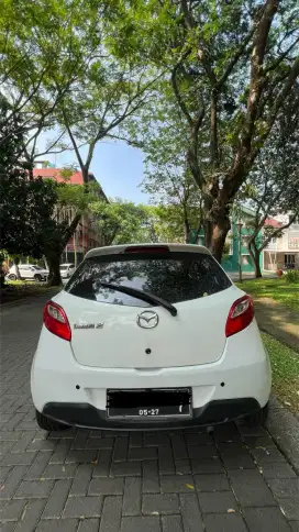 Jual Mobil Mazda 2 Series Facelift (Hatchback)