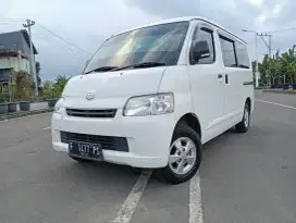 GRANMAX MINIBUS 2017