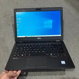LAPTOP Fujitsu Lifebook U727 i7 Gen 7Th 8/256GB RA-VRN
