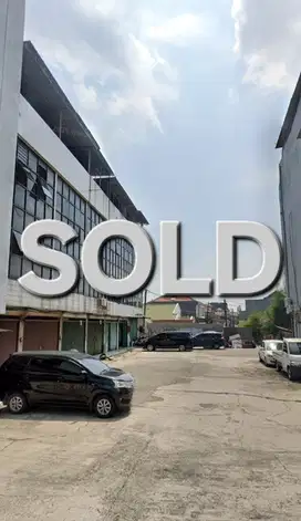 Ruko 4 lantai, LT 88m2, LB 296m2. Komplek Kalideres Megah, Jakbar
