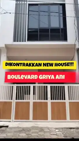 Rumah Baru 2 Lantai Di Boulevard Griya Ani Surabaya