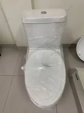 Keloset kamar mandi tinggal pasang