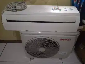 AC Second Merek Toshiba 1Pk