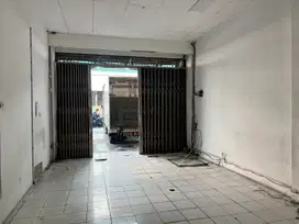 Disewakan Siap Usaha Ruko 5 Lantai di Pangeran Jayakarta JakPus