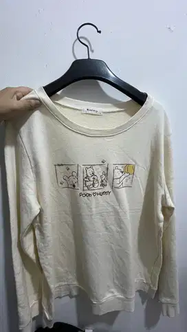crewneck winnie the pooh
