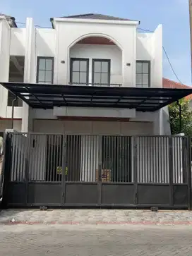 Dijual Rumah Amerika Modern Minimalis di Klampis Sukolilo Semolowaru