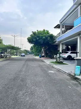 Disewakan Rumah Bagus Siap Huni Strategis Di Harapan Indah Bekasi