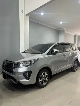 Innova Reborn G diesel matic 2022 KM 14 rb