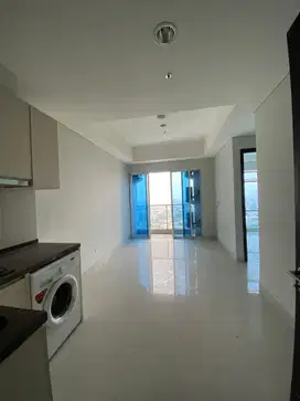 Apartemen Di Puri Mansion Jakarta Barat Type 3 BR Unit Bagus View Pool