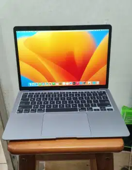 Jual Macbook Air 2020 core i5 8G/256GB