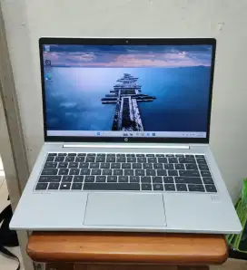 Jual Laptop HP Probook 445 G9
Amd Ryzen 5 5625u
Ram 8GB/256GB