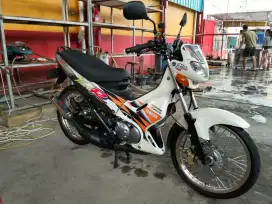 Yamaha Tiara & Kijang Kapsul Short
