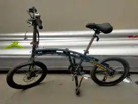 Sepeda lipat merk Comet