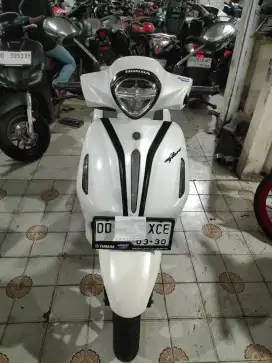 Yamaha filano 125cc 2025 putih