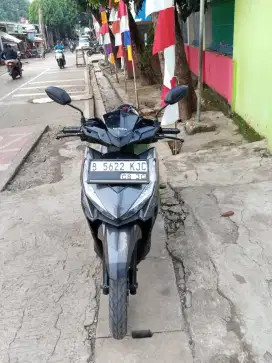 Jual vario 125 tahun 2018