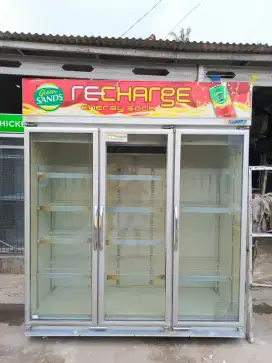 Showcase 3 Pintu Sansio 1500liter