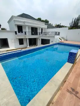 dijual rumah baru siap huni private pool