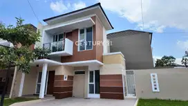 Rumah Baru Siap Huni Posisi Hoek 2Lt dalam perumahan di Jalan Godean