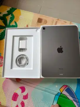 Ipad Air M2 garansi panjang like new