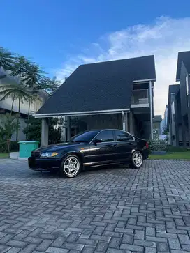 BMW 325i 2003 Bensin