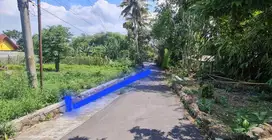 Tanah pekarangan utara kampus UII kaliurang KM 14
