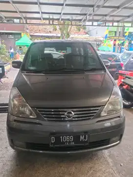 Nissan Serena 2010 Bensin