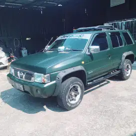 NISSAN TERANO 2003
