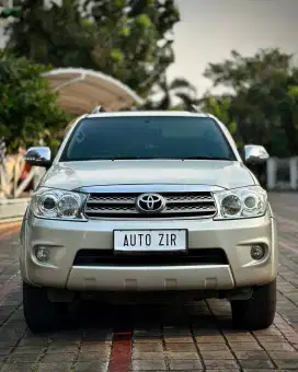 Toyota Fortuner V 2.7 4x4 2011