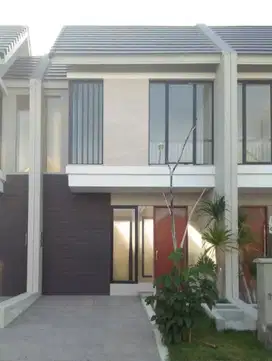 Harga rugi .. dijual rumah di Northwest Citraland