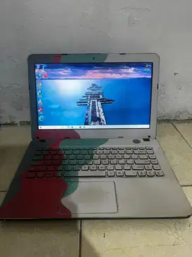 Laptop Asus X441BA-GA901T