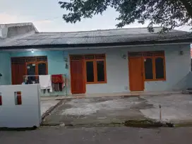 Kontrakan SHM 3pintu di jual cepat
