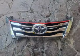 GRIL GRILL FORTUNER VRZ ORSINIL ORIGINAL