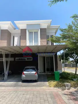 Rumah Posisi Hook Dalam Perumahan Area Kwadungan Kediri Bebas Banjir