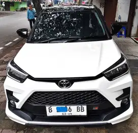 Raize GR Sport Two Tone 1.0 Turbo 2024 Putih Hitam, STNK 03/26,KM 11rb