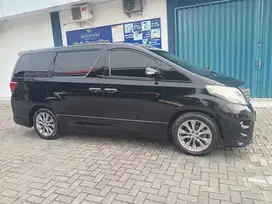 Toyota Alphard CBu 2011