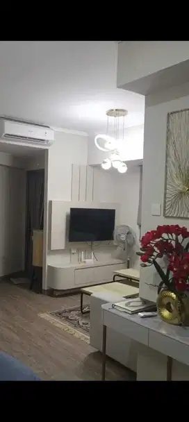 APARTEMEN WATERPLACE TERMEWAH 2 BR DISEWAKAN