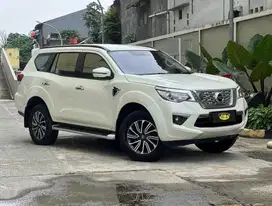 NISSAN TERRA VL 4x2 DIESEL AT!! TANGAN PERTAMA DARI BARU!! RAWATAN!!