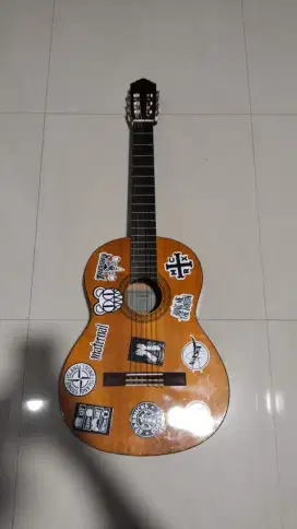 Gitar Klasik Yamaha C40