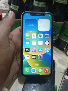 iPhone xr 64 gb