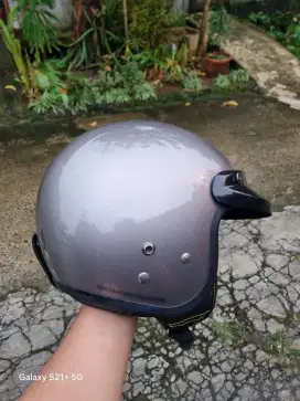 Helm cargloss mulus