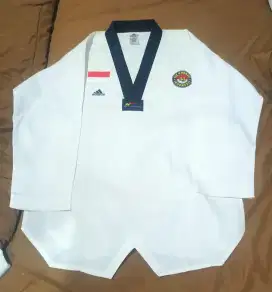 Dobok Taekwondo Adidas