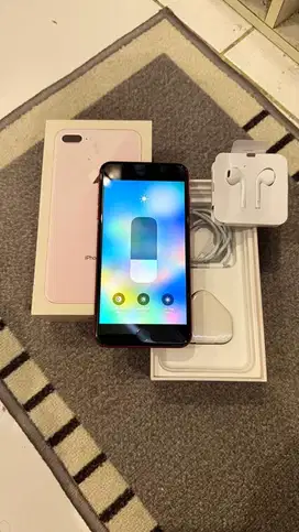 Dijual Iphone 8 Plus 64GB Red Teregister Lengkap