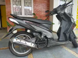 Vario 110 karbu 2009