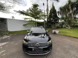 Vw tiguan 17rb miles all space pemakaian 2022 black on black