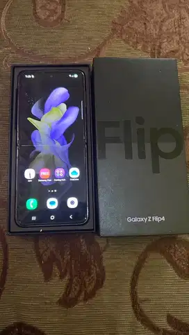 Samsung z flip 4 5g 8/256