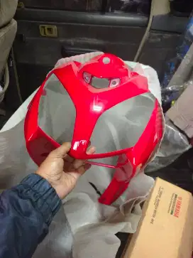 Tameng depan ori Yamaha Nouvo Z merah baru