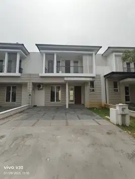 Disewakan rumah full renov
