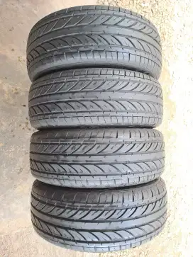 Ban 185/55/16 GT Champiro GTX-Pro 4pc 90%