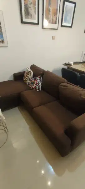 SOFA INFORMA KONDISI LIKE NEW