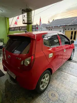 Ayla 2017 low km manual